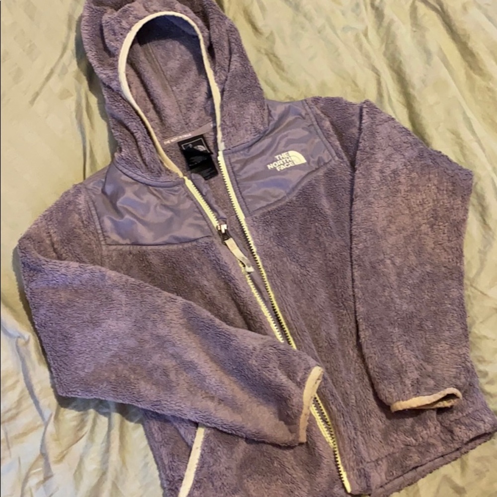 Girls north face fuzzy jacket